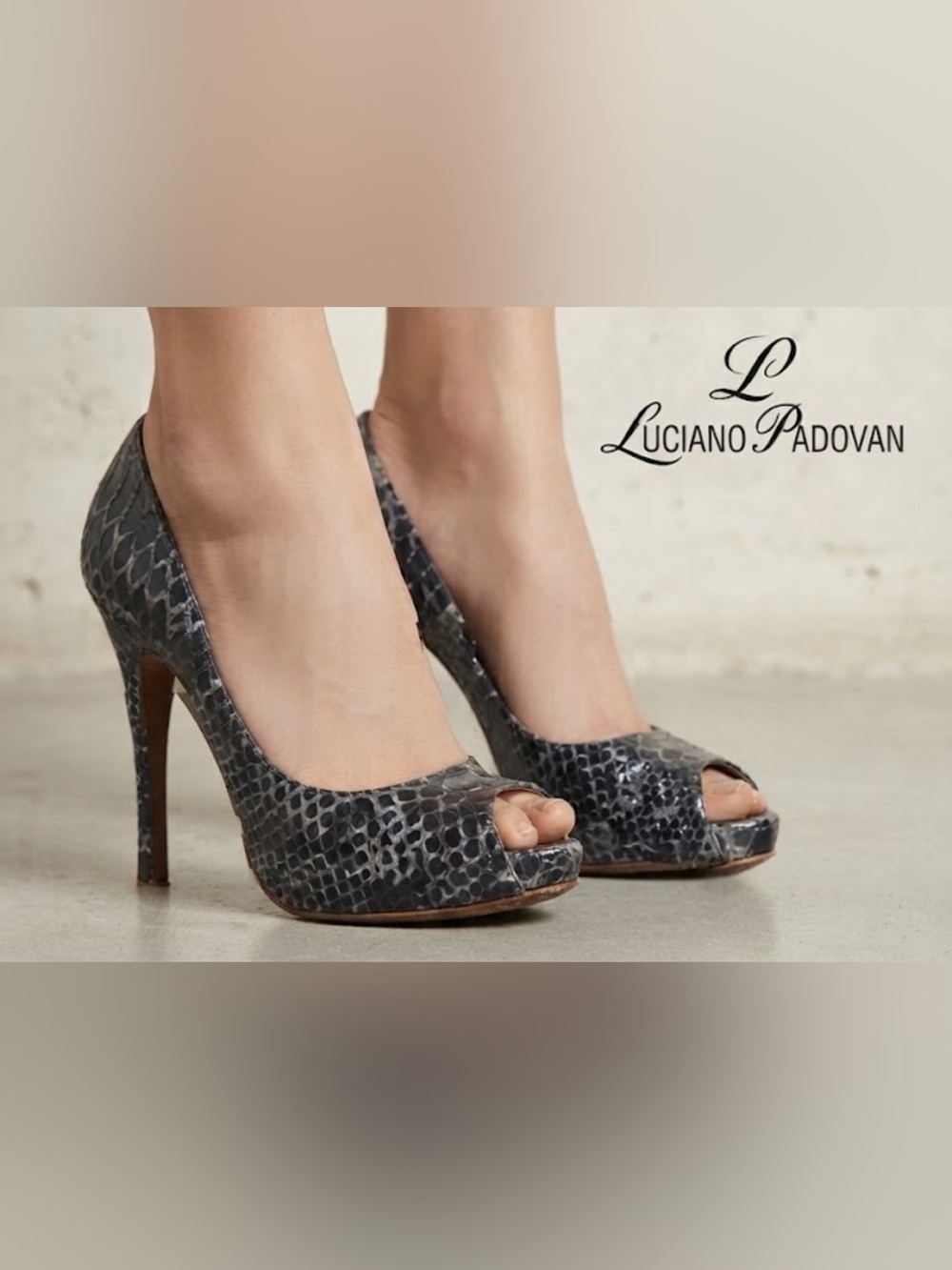 Authentic Luciano Padovan Italian snake embossed leather heels pumps sz 7